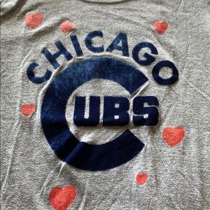PINK Chicago Cubs Graphic Tee